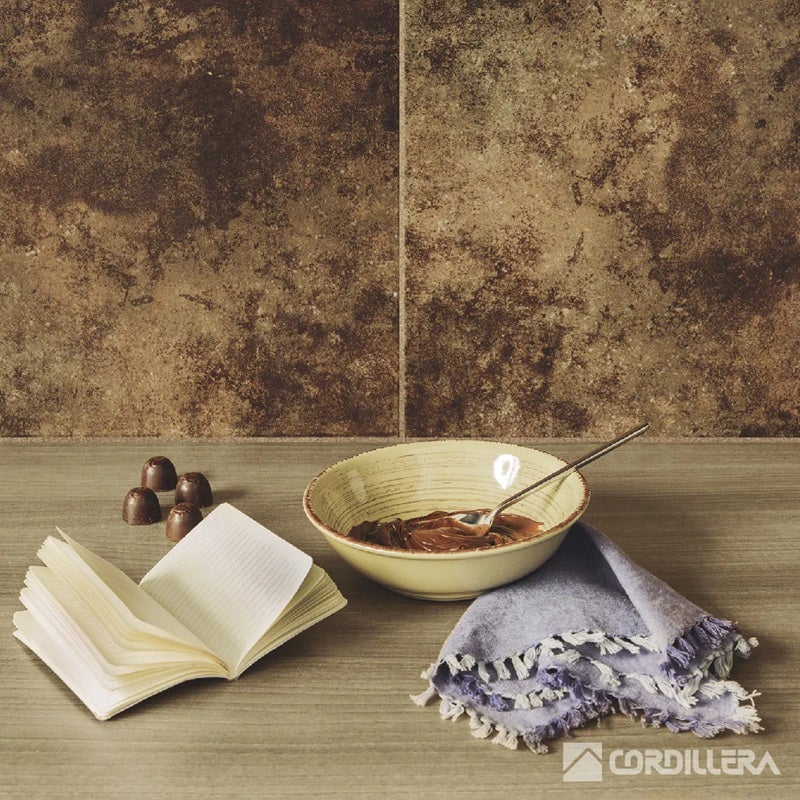 Cordillera Ceramica Almudena Rojo 45x45 2.08m2 Cj