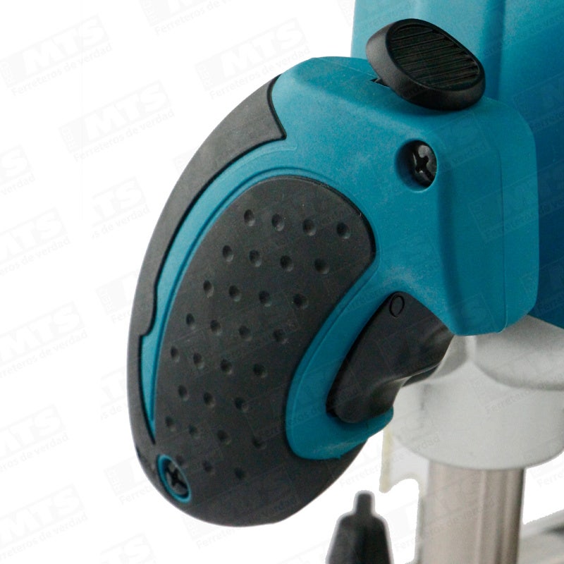 MAKITA FRESADORA 12MM (1/2) 2100 W - 22.000 RPM MO