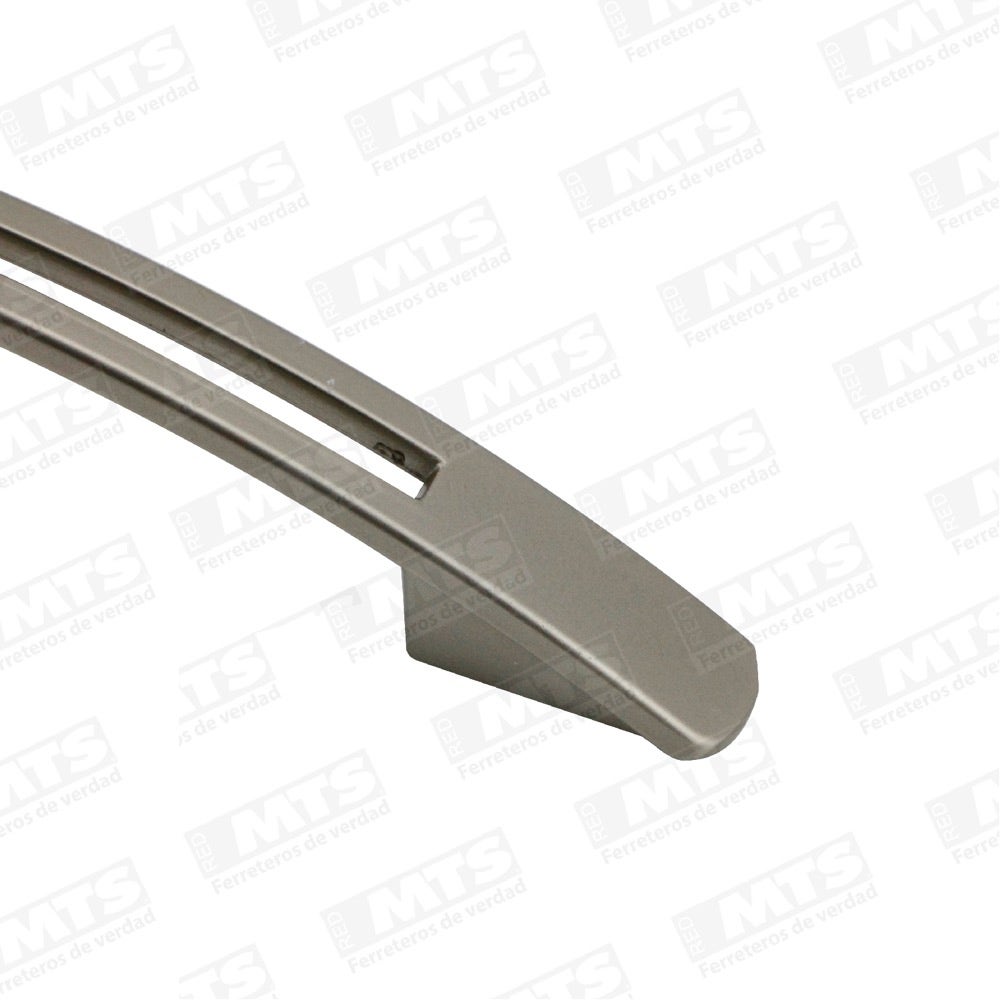 TIRADOR ACANALADO 128MM CORMADO DVP BL50UN